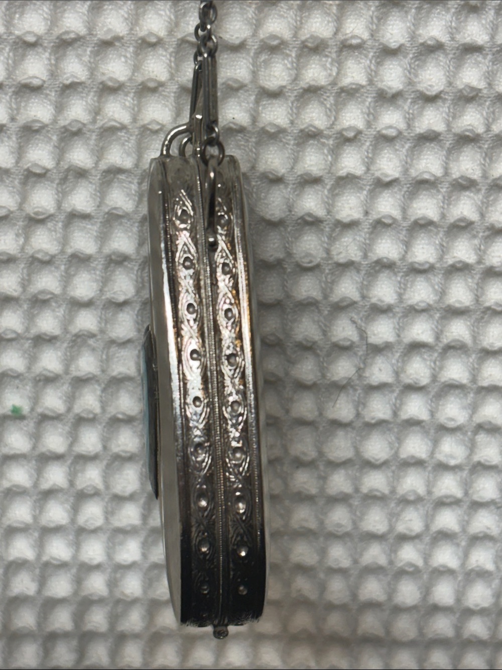 Wristlet compact - Picture 7 of 13